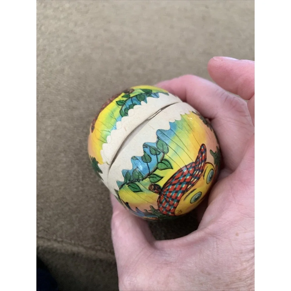 Made In Dominican Republic Rooster Bunny Rabbit Paper Cardboard Egg (TD)